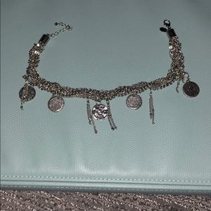 Thick chunky chocker